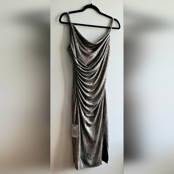 Le Château - NWT Elegant Metallic Draped Dress - Size Medium - Picture 1 of 5
